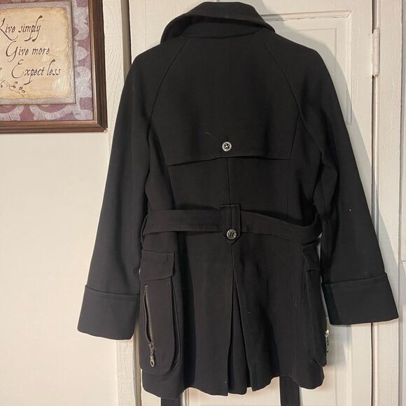 Zara basic belted black coat - Picture 5 of 11